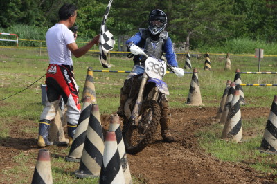 img0537.jpg