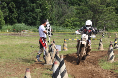 img0557.jpg