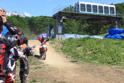 img0557.jpg